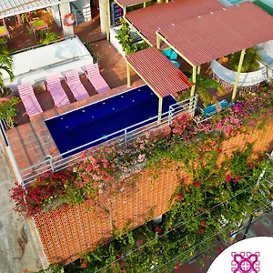 https://ahead-hosting-x-casa-bugambilia.santamartahotels.net